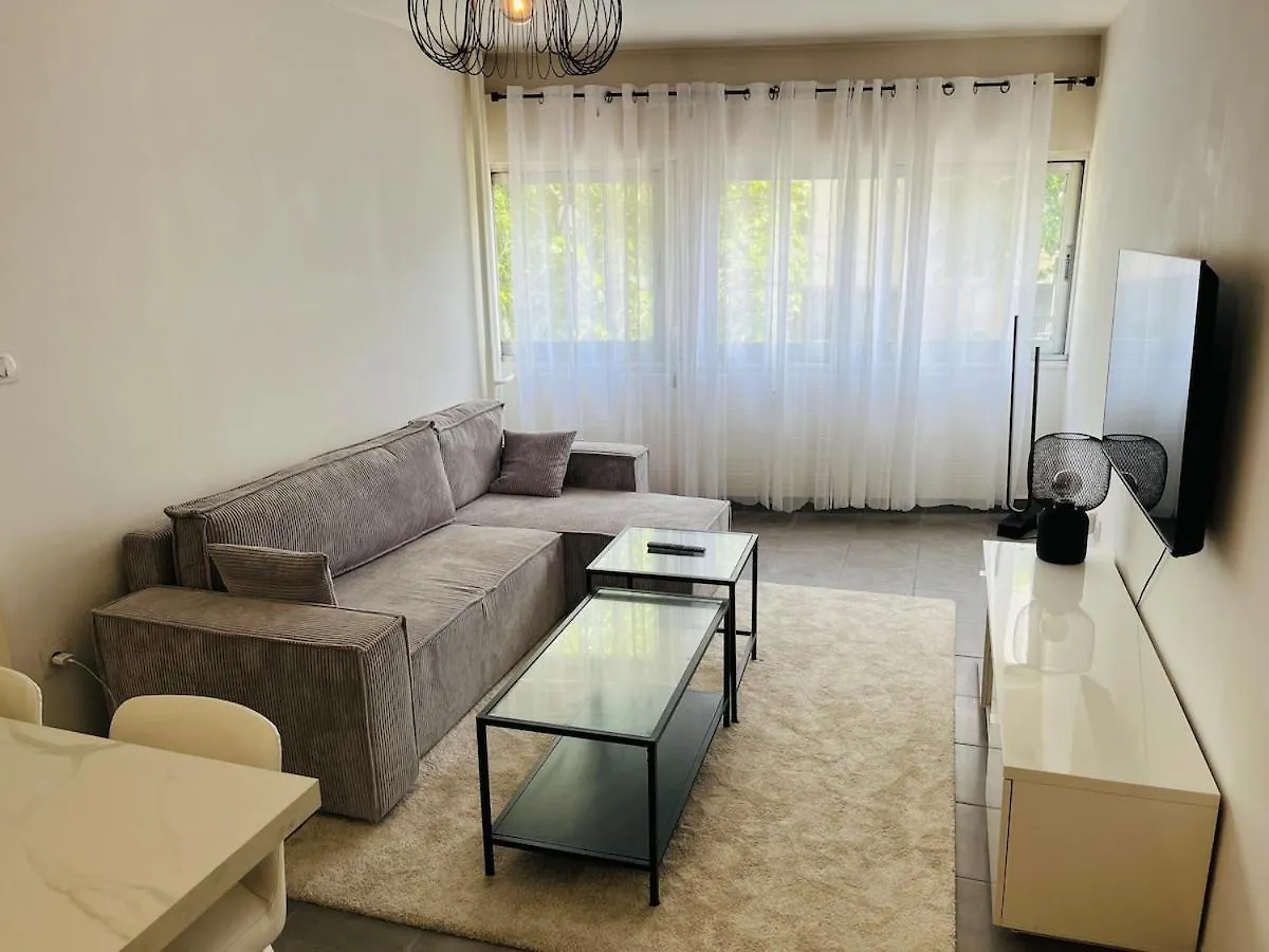 Proche Gare, T2 Neuf Et Climatise Appartement Valence  Frankrijk
